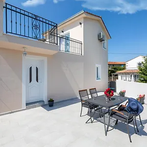  Villa La Terza