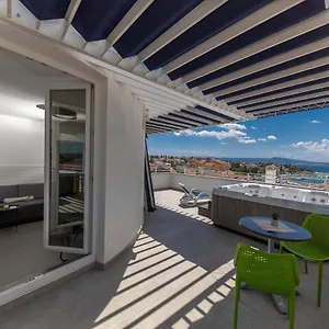  Apartment Pellio
